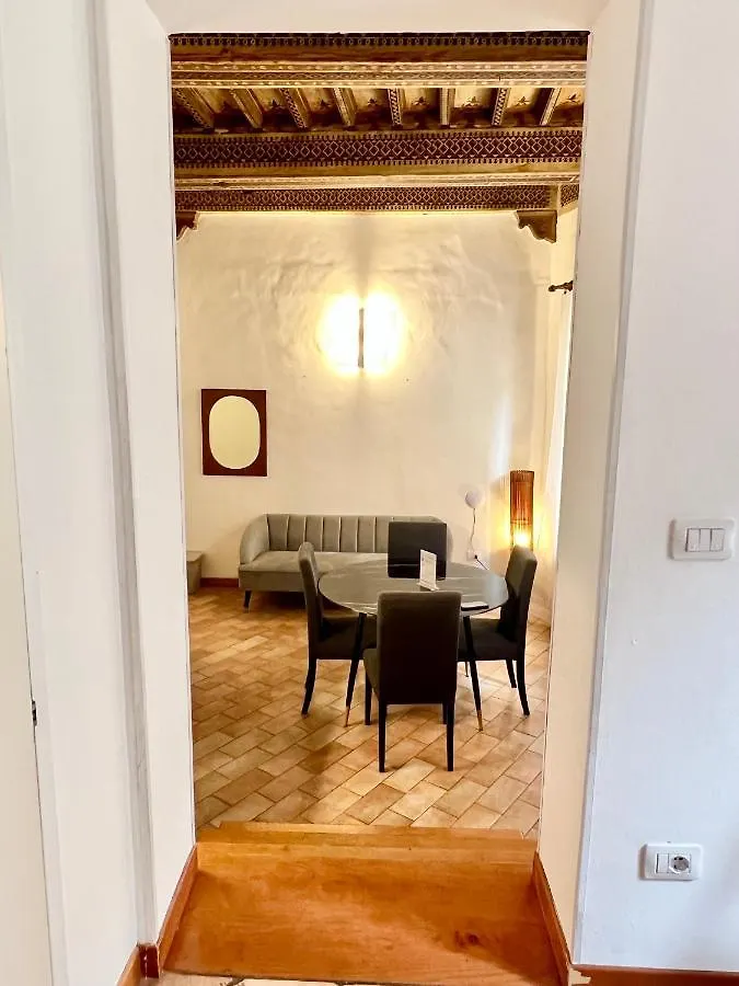 Gh Paradiso - Apartments Siena 0*,